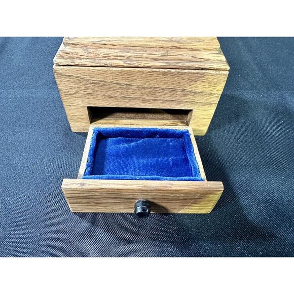 Small Wooden Trinket Box 5” X 3” X 3 1/4” - Picture 3 of 16